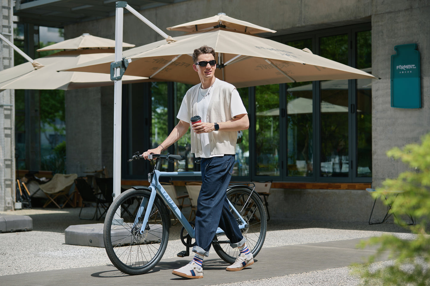 【公式】電動アシスト自転車 CS600